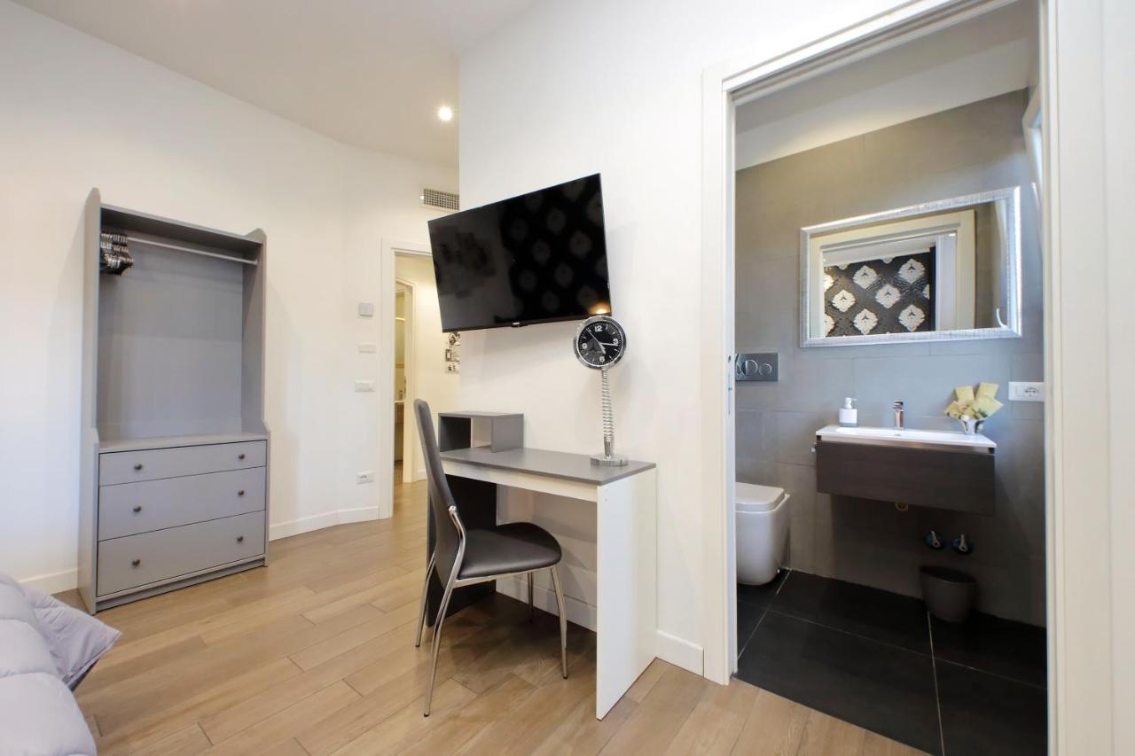 רומא Druso Dream Apartment Colosseo מראה חיצוני תמונה