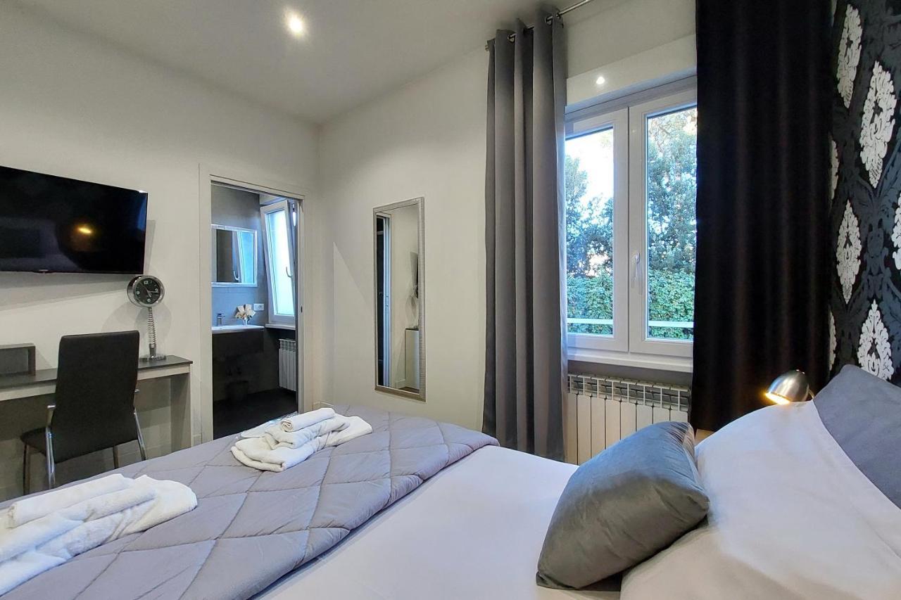 רומא Druso Dream Apartment Colosseo מראה חיצוני תמונה