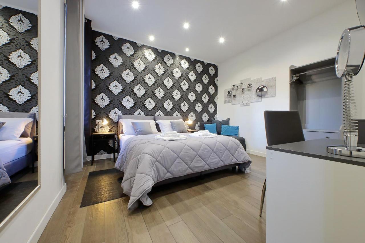 רומא Druso Dream Apartment Colosseo מראה חיצוני תמונה