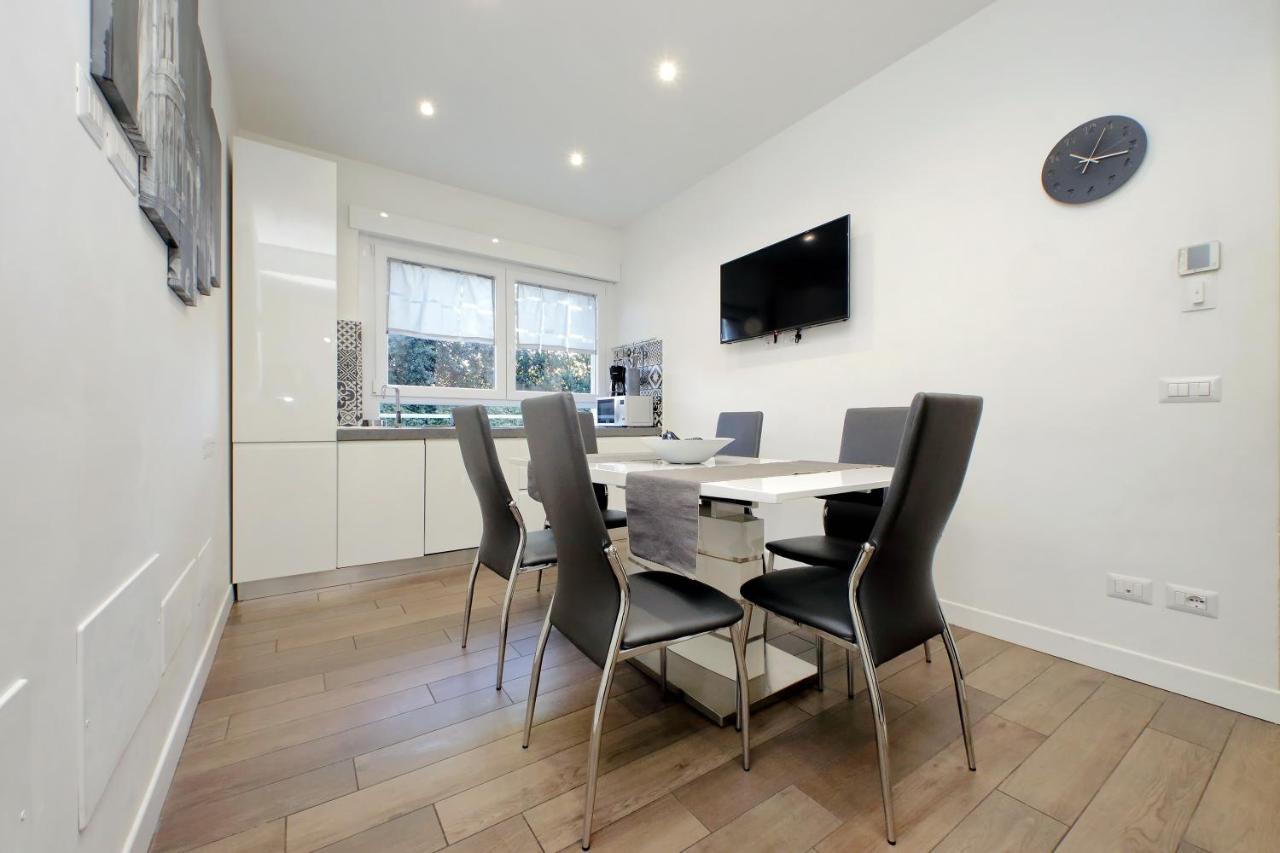רומא Druso Dream Apartment Colosseo מראה חיצוני תמונה